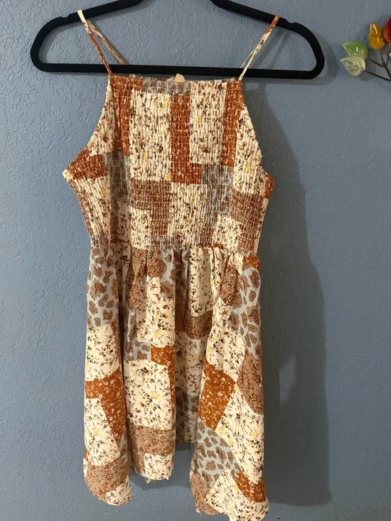 Asymmetrical Patchwork Sundress in Cream and Brown -New-Boutique - Picture 2 of 7